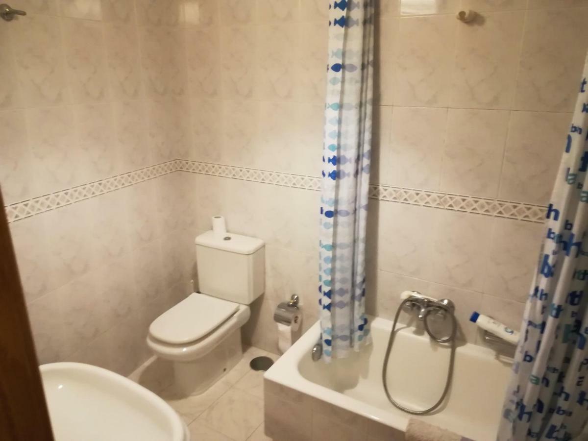 Appartement Pension Residencia Universitaria Rey à Saint-Jacques-de-Compostelle Extérieur photo