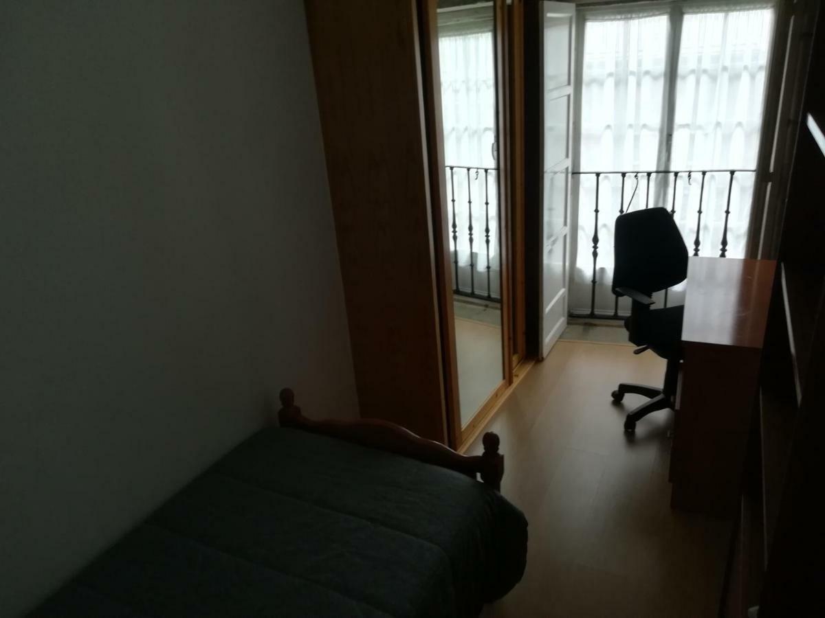Appartement Pension Residencia Universitaria Rey à Saint-Jacques-de-Compostelle Extérieur photo