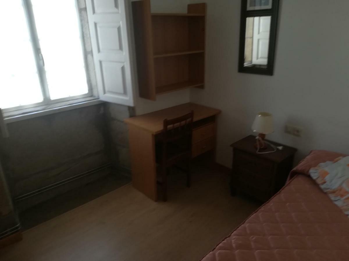 Appartement Pension Residencia Universitaria Rey à Saint-Jacques-de-Compostelle Extérieur photo